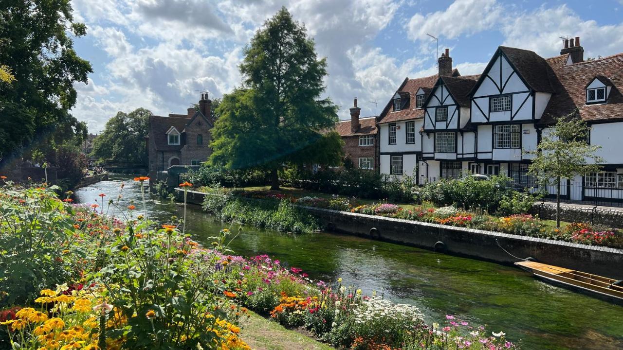 Westgate Garden Riverside แคนเทอร์เบอรี ภายนอก รูปภาพ